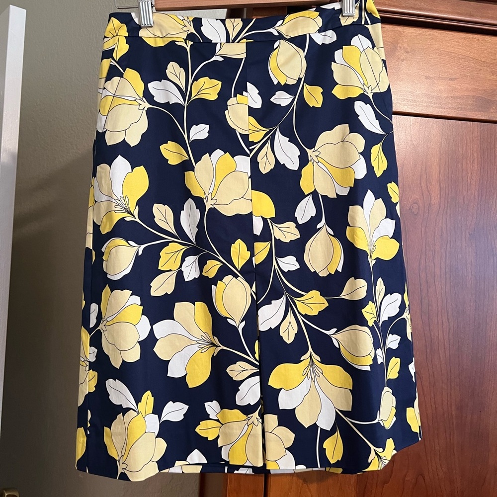 Talbots knee high skirt